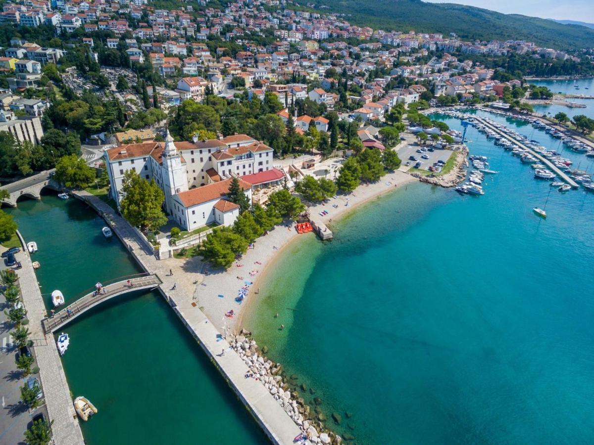 Apartments Kalla Crikvenica Bagian luar foto