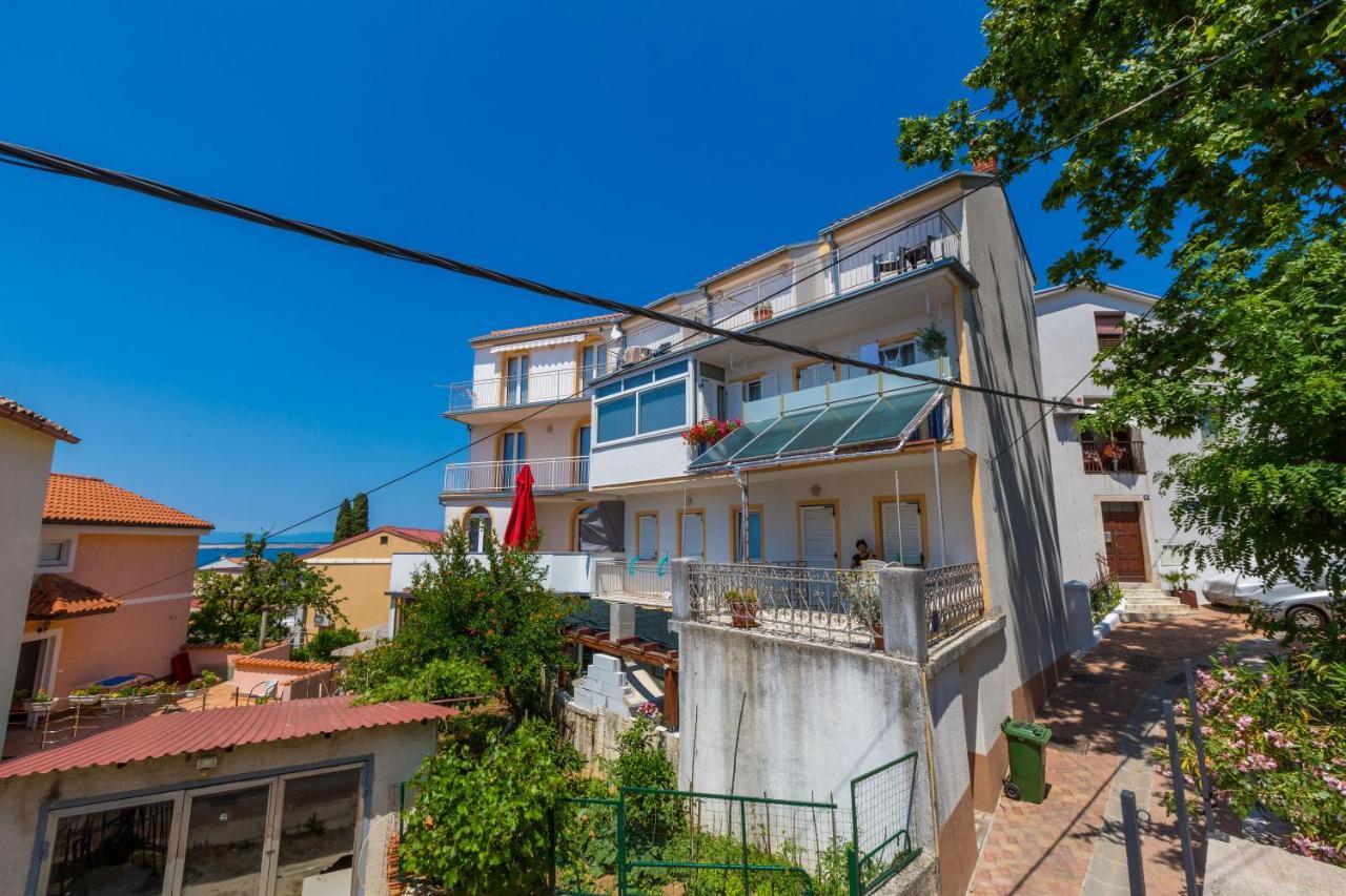 Apartments Kalla Crikvenica Bagian luar foto