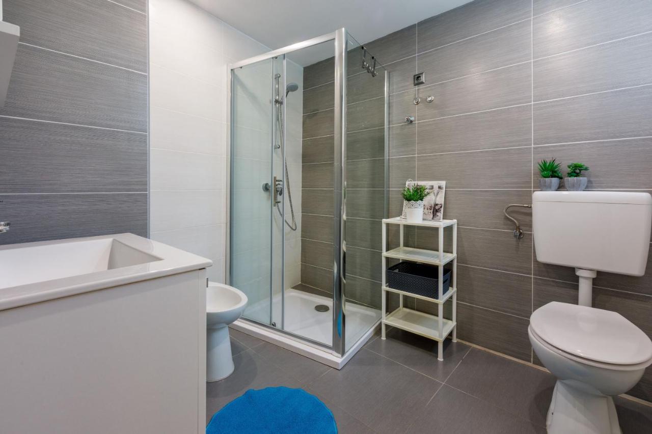 Apartments Kalla Crikvenica Bagian luar foto
